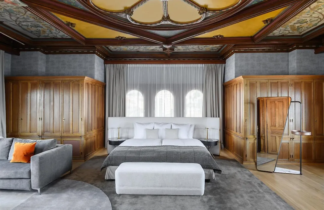 Chateau D'Ouchy-1